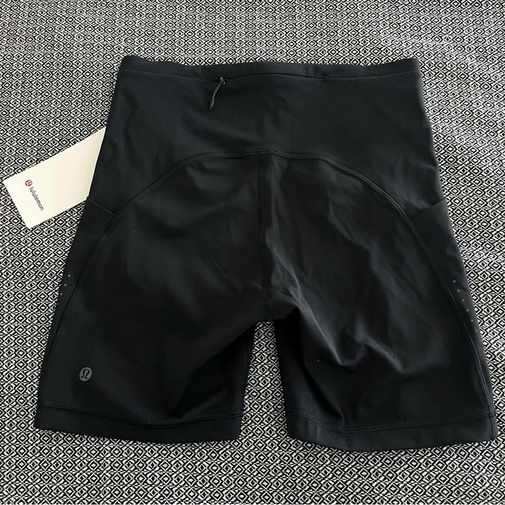NWT Lululemon Swift Speed High-Rise Short 6" in Black - Picture 8 of 9
